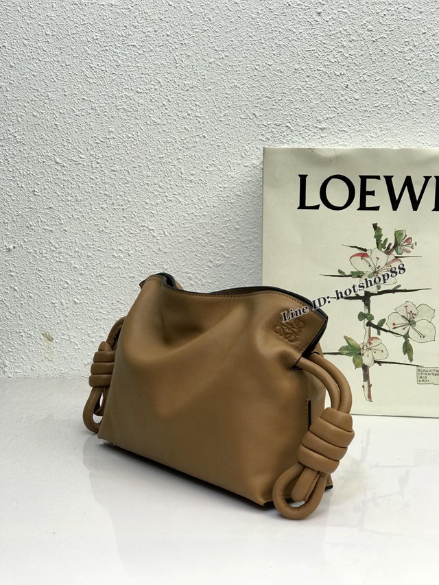 Loewe專櫃新款小牛皮束口抽繩福袋女款肩背包 羅意威Flamenco系列升級版迷你福袋 10855 lyw1162